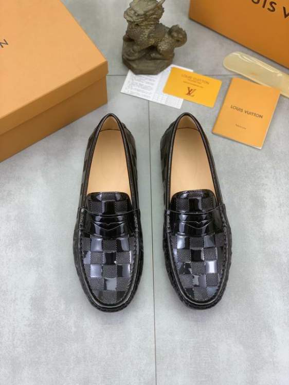 Picture of Louis Vuitton Shoes _SKULVsz37-45mnf0314712003
